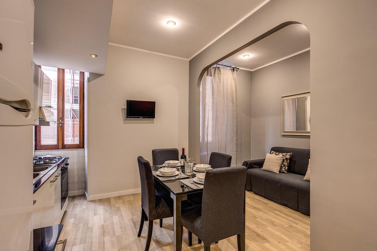 Mecenate Colosseo Suite روما المظهر الخارجي الصورة